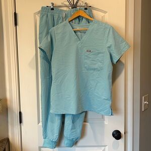 Figs Seaglass Set Zamora Jogger Scrub Pants L/Tall and Catarina one pocket M
